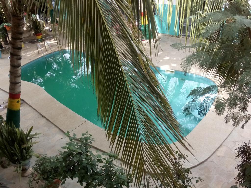 Guesthouse Dalal Ak Jamm Мбур Екстериор снимка